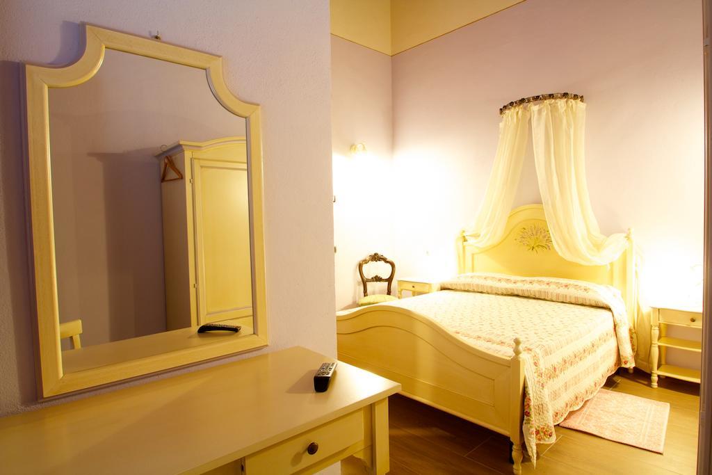 Hotel Relais La Leopolda Abbadia di Montepulciano Zimmer foto